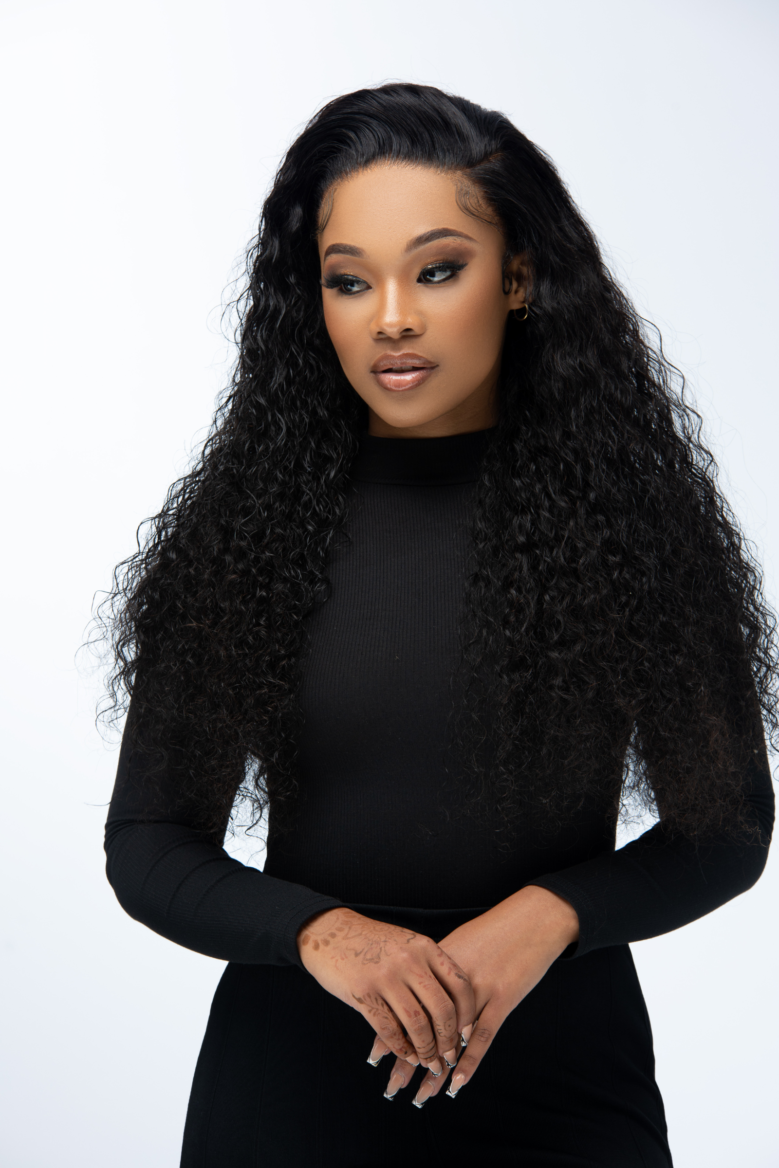 Curly wigs pics outlet