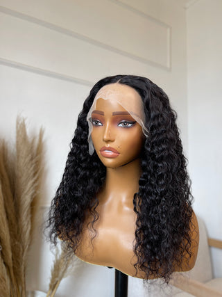 Clearance faulty wigs: 12a Hloni wig 18”