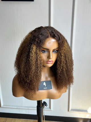 12a Tarji 2x6 18” Highlighted Wig
