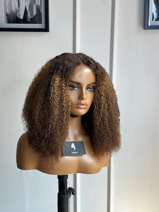12a Tarji 2x6 18” Highlighted Wig