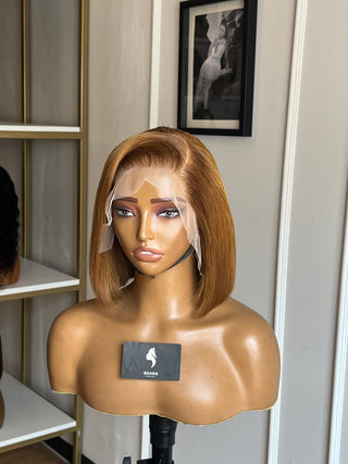 Clearance Unit: 13a Sleek Bob Ff Bleached to Blonde 10”