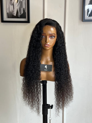 Clearance Unit: 13a Indian Curls Full Frontal HD 26”