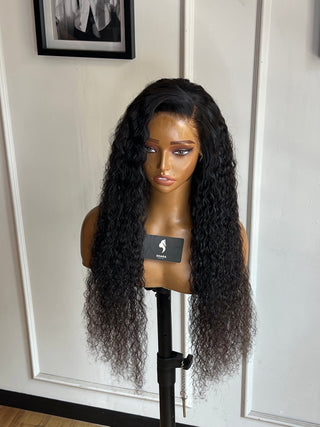 Clearance Unit: 13a Indian Curls Full Frontal HD 26”