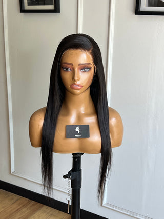 12a Brazilian Silky Full Frontal 20” Wig