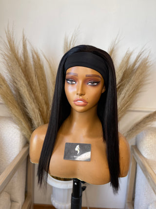 Clearance wigs: 12a Headband 14” Straight wig (Available instore & Whatsapp)