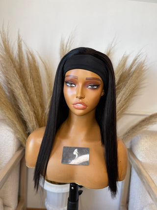 Clearance wigs: 12a Headband 14” Straight wig (Available instore & Whatsapp)