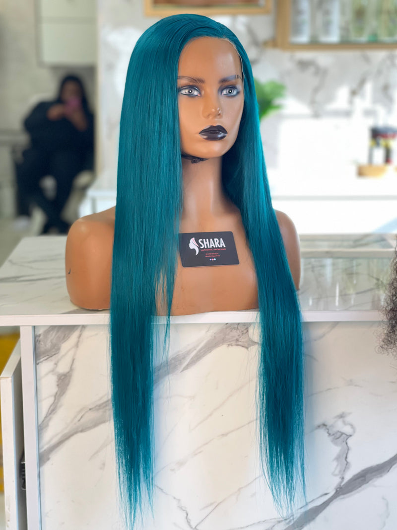 Clearance: 12a 26” Peruvian Blue Upart wig